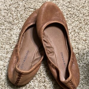 Brown flats